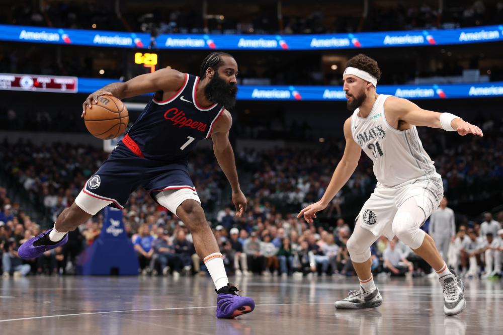 至少4处违 至少4处违